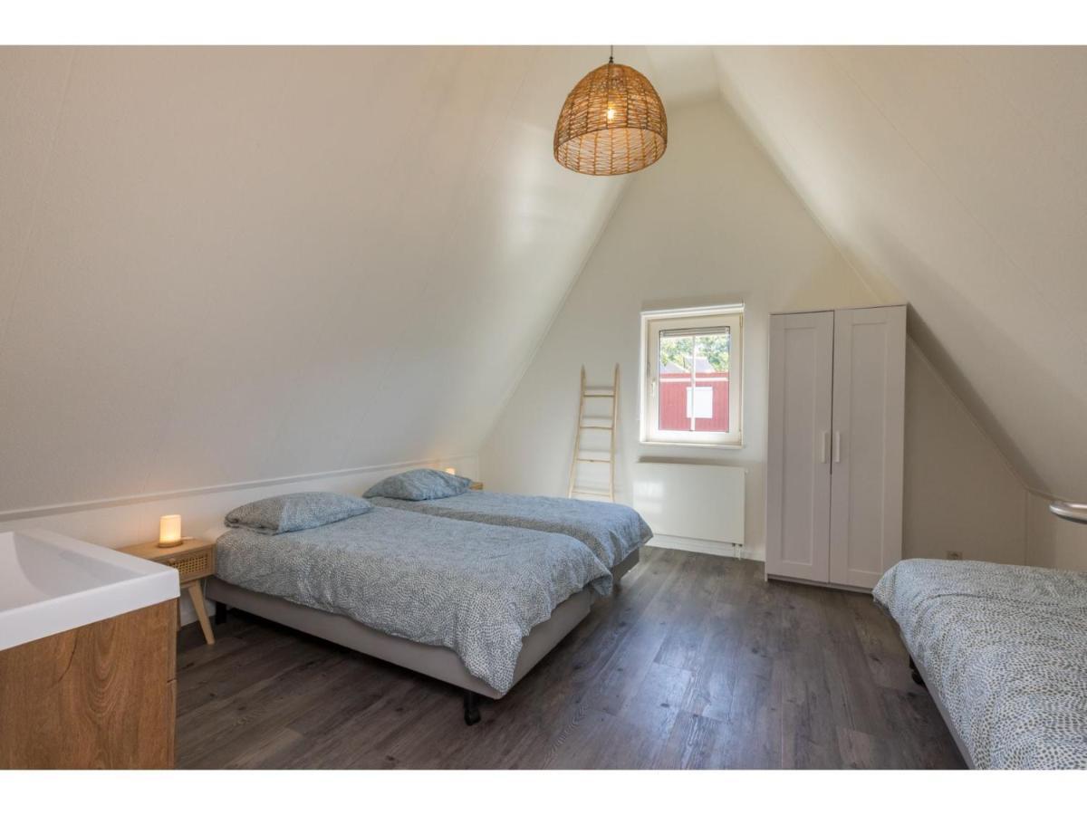 Quietly Located House Within Walking Distance Of The Beach Домбург Экстерьер фото